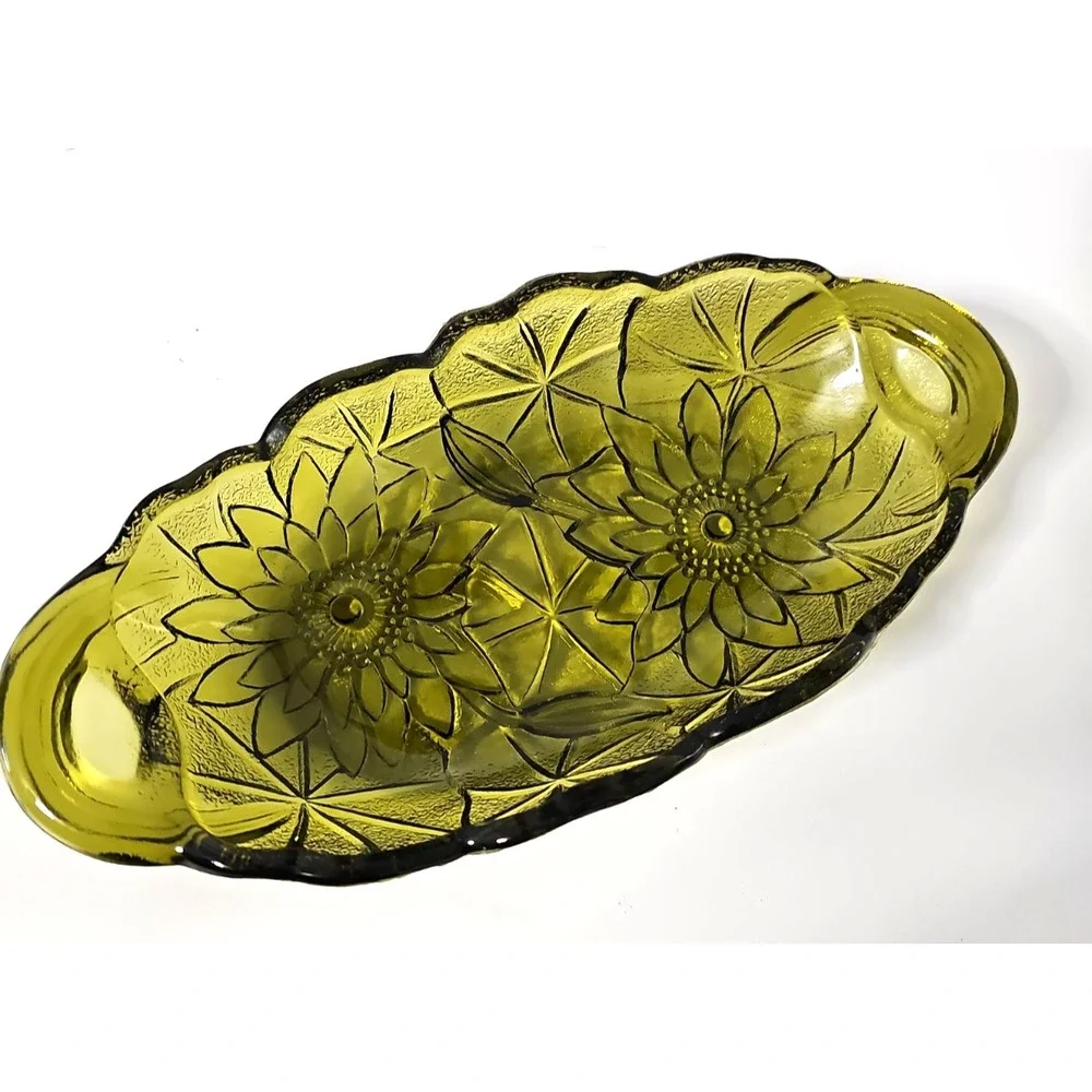Vintage Indiana Glass Lily Pons Avocado Green Sunflower Oval Relish Tray Dish